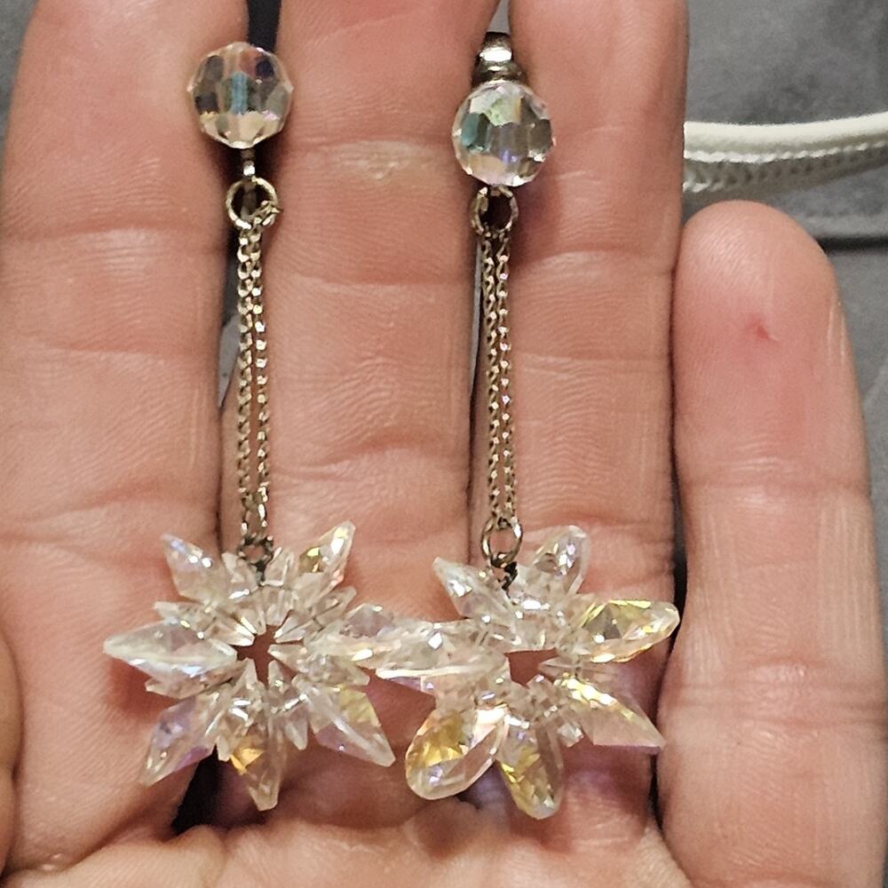 Vintage Aurora Borealis Crystal Dangle Drop Snowflake Leverback Earrings
